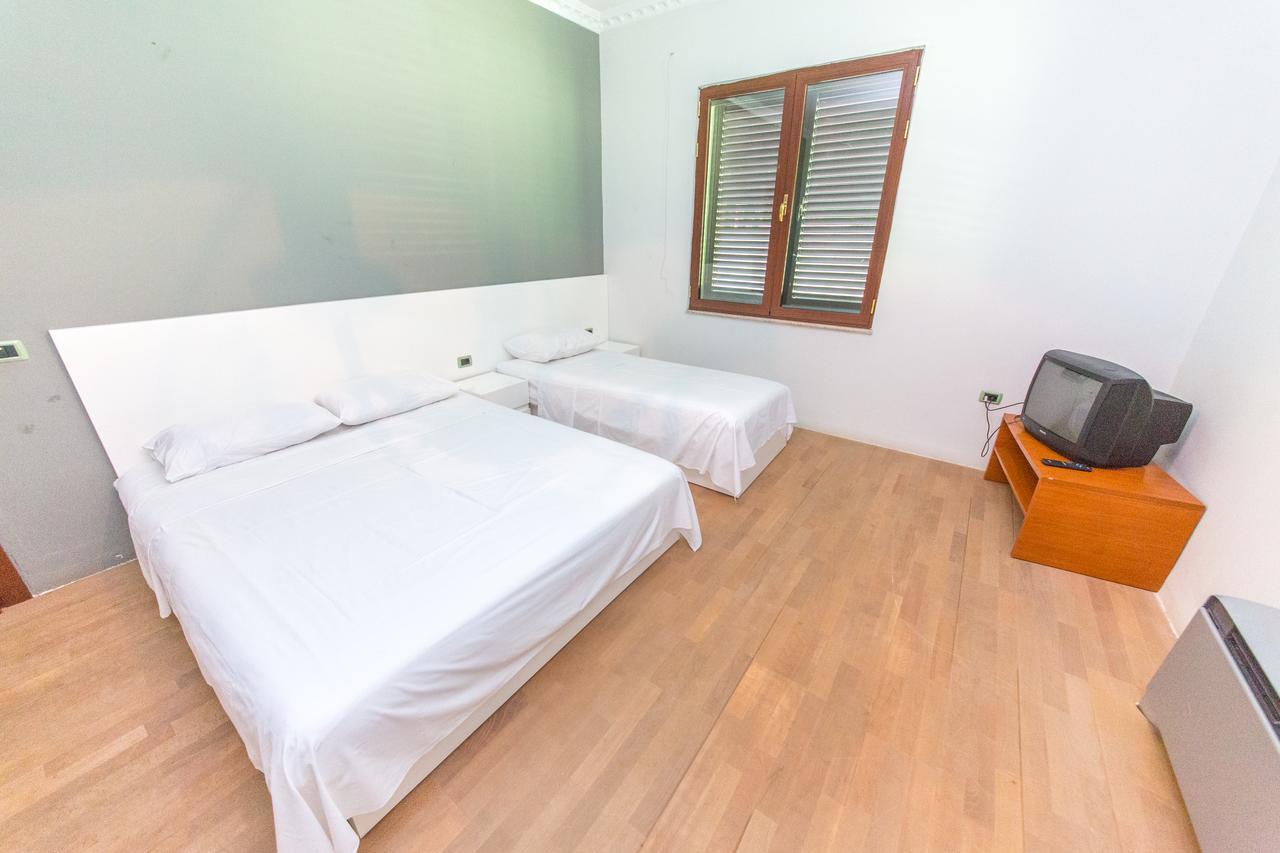 Kolaveri Resort 골렘 외부 사진